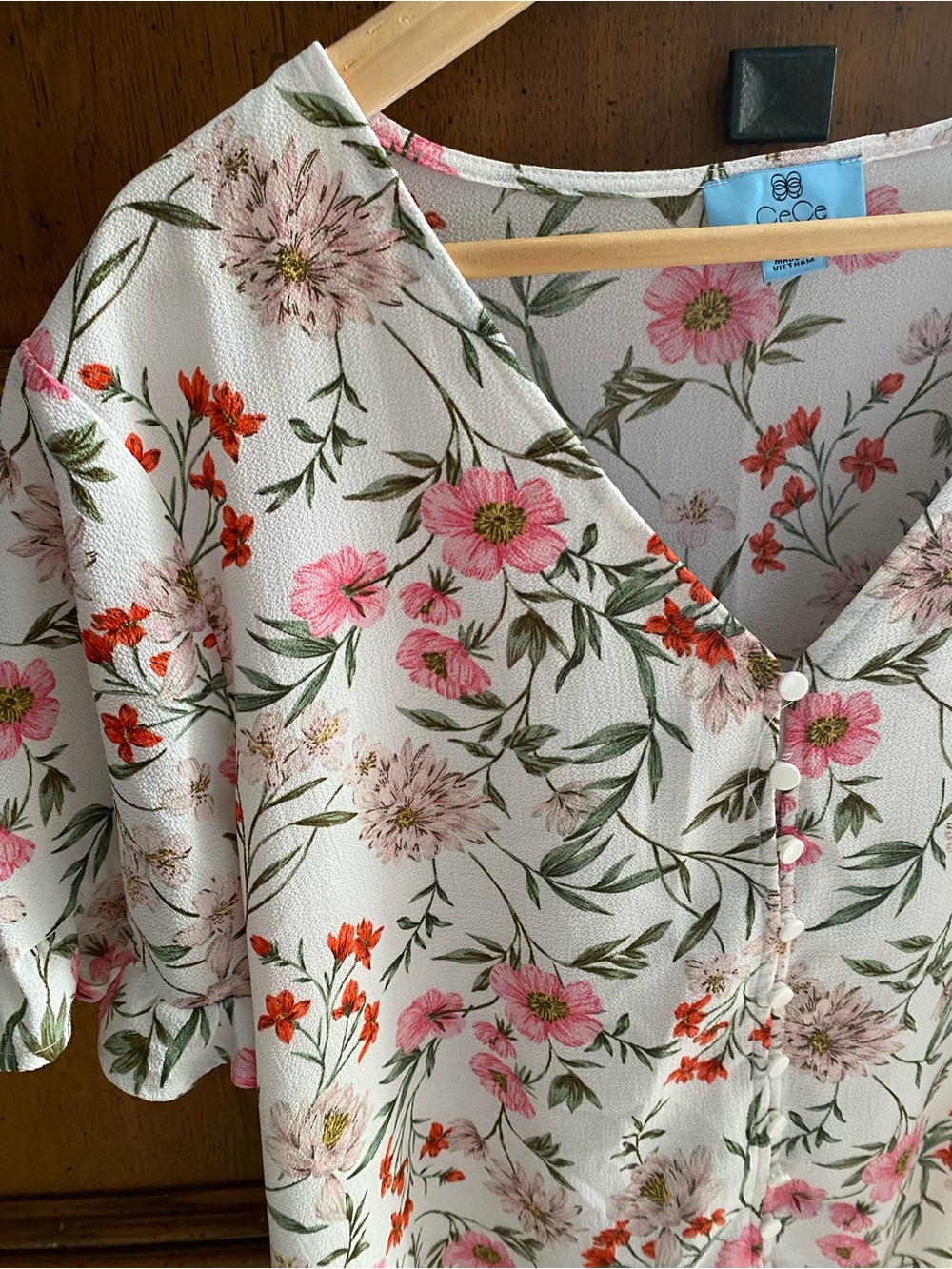 CeCe White V-Neck Floral Button-Front Blouse - Pink & Coral Flowers